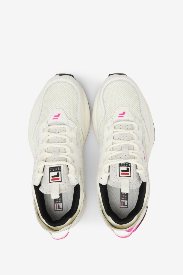 γυναικείο R1 Runner X Barneys Fila λευκό/ροζ Glo/μαύρο